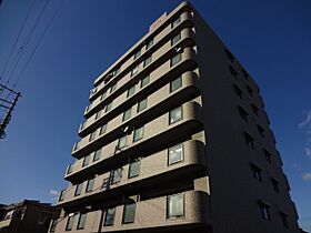 兵庫県姫路市国府寺町（賃貸マンション3LDK・6階・70.75㎡） その1