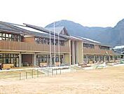 神河町立神崎小学校
