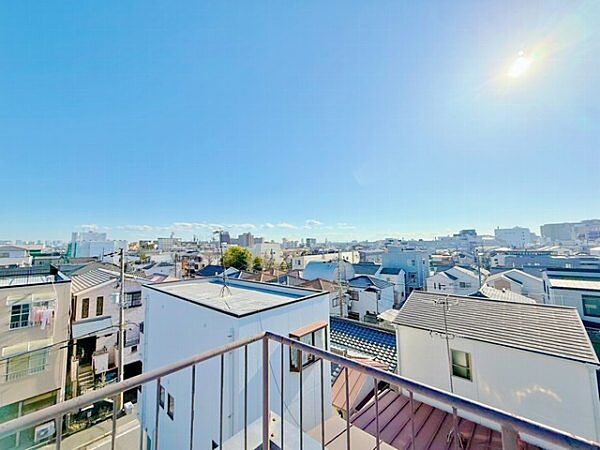 バルコニーを拡大表示