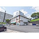 スーパー「フォックスタウンまで500ｍ」