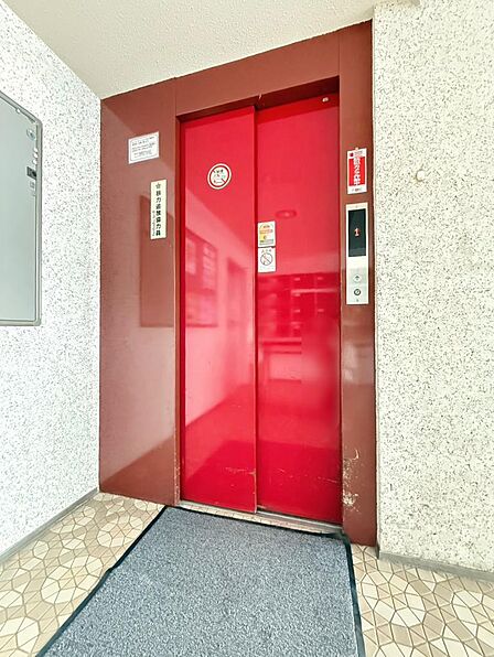 エレベーター完備