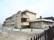 【周辺環境/中学校】前橋市立第一中学校まで、800ｍ（徒歩10分）