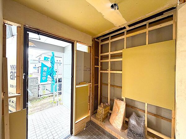 玄関を拡大表示