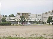 倉敷市立福田中学校 643m