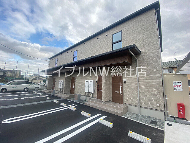 7 / 11