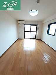 JR山陽本線 中庄駅 徒歩5分の賃貸マンション 4階1Kのリビング/ダイニング