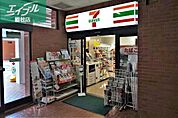 セブンイレブン倉敷市役所北店 748m
