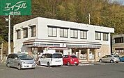 セブンイレブン 倉敷市役所東店 1022m