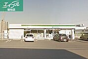 ファミリーマート倉敷西中新田店 681m
