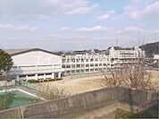 倉敷市立東中学校 1447m