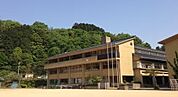 豊岡市立城崎小学校（365m）