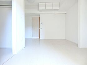 セレニテ江坂ルフレ  ｜ 大阪府吹田市江坂町1丁目（賃貸マンション2K・2階・29.95㎡） その6