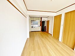 居間