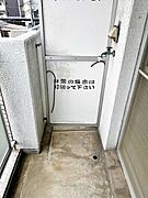 ★洗ったらすぐ干せる！室外洗濯機置場★