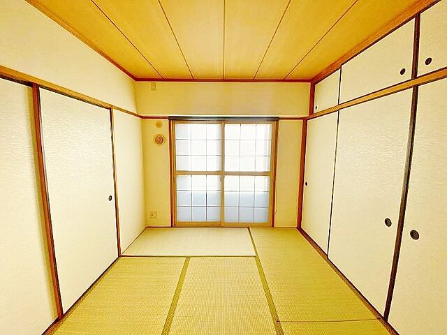 寝室
