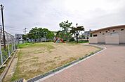 ☆沼本町一丁目公園（1060m）