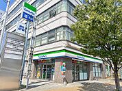 ☆ファミリーマート JR西小倉駅前店（70m）