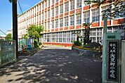 ☆北九州市立大里柳小学校（610m）