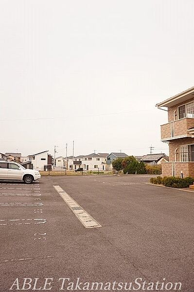香川県高松市高松町(賃貸アパート2LDK・2階・64.97㎡)の写真 その8