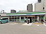 周辺：【コンビニエンスストア】ファミリーマート 栗林公園前店まで204ｍ