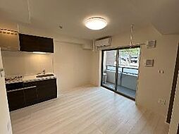 上池台2丁目マンション 4階ワンルームのリビング/ダイニング