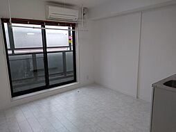 アニール 4階1Kのリビング/ダイニング