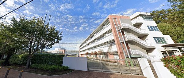 画像16:【世田谷区立桜木中学校】経堂駅から