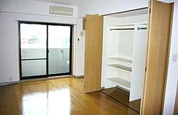 ミカエル・21 2階1DKのリビング/ダイニング