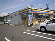 ミニストップ 日高西芝店（1903m）
