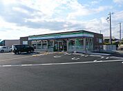 ファミリーマート 豊岡庄境店（645m）