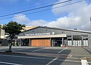 スターバックスコーヒー TSUTAYA BOOKSTORE AVIX豊岡店（655m）