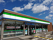 ファミリーマート 日高町鶴岡店（1037m）