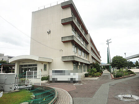 広島市立宇品東小学校：徒歩13分（1000ｍ）