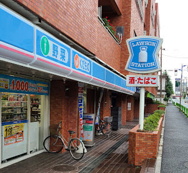 画像19:【コンビニエンスストア】ローソン 弦巻二丁目店まで467ｍ