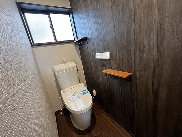 トイレを拡大表示