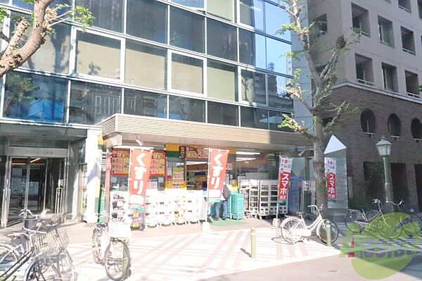 画像30:ジャパン三宮店 714m