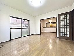 五條市田園3丁目　戸建て 5LDKのリビング/ダイニング