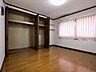 洋室：2階洋室6帖