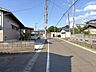 外観：前面道路含む現地写真