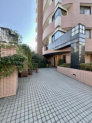 建物エントラン...