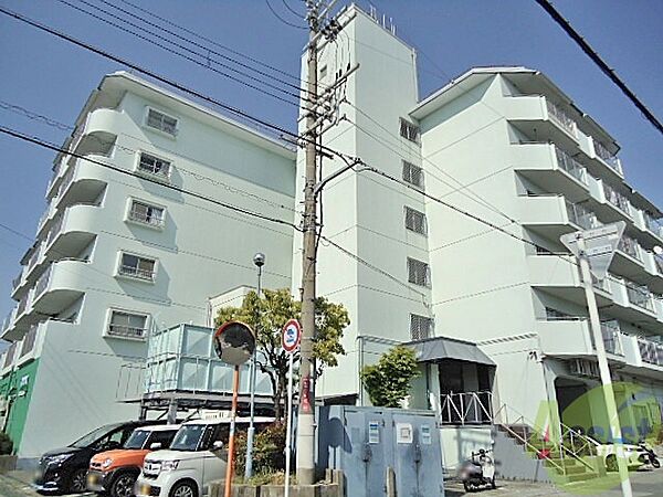 メゾンさつき 405｜大阪府池田市鉢塚3丁目(賃貸マンション3LDK・4階・58.32㎡)の写真 その1