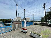 箕面市立西小学校 540m