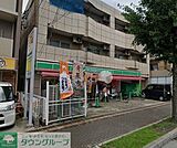 ローソンストア100本陣店 徒歩7分。 540m