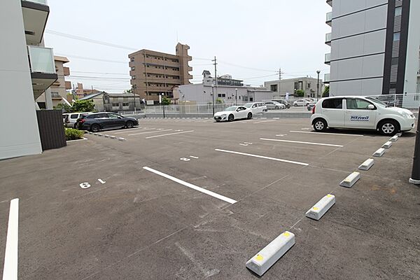 画像8:駐車場があります