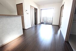 コンフォール生田町 104号室 1階1LDKのリビング/ダイニング