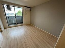 コンフォール K 203号室 2階2LDKのリビング/ダイニング