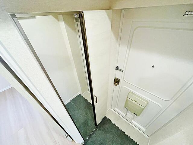 玄関 三田吉祥寺コーポ 3階/-