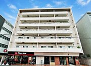 【約16帖の解放感あるLDK】【駅徒歩10分圏内】【バス停まで徒歩1分】【宅配ボックス有】