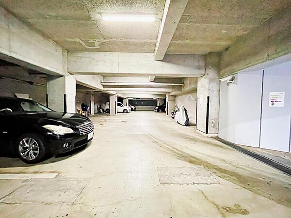 駐車場を拡大表示