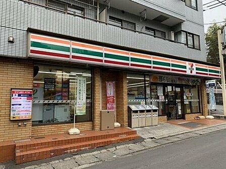 セブンイレブン川崎市西生田店　徒歩7分